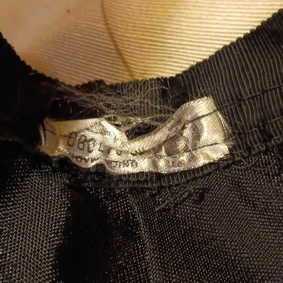 Ladies vintage hat white black main image 7